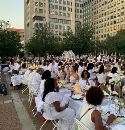 Inside Dîner en Blanc: A First Timer’s Guide for this Amazing All-White Dinner Party Experience
